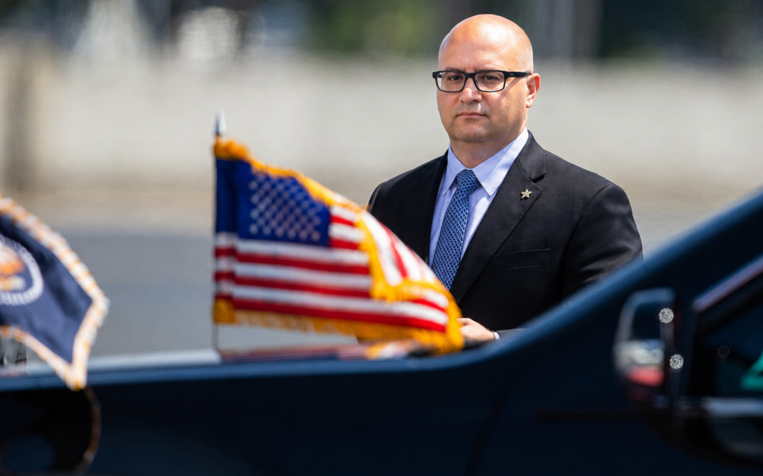 Secret Service Spokesman, Two Others Suspended in Leak Investigation