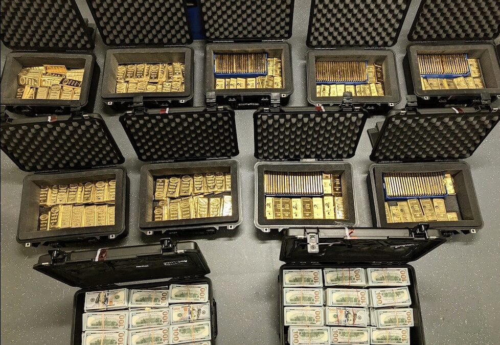 Former CIA Officer Pleads Guilty to $194 Million Fraud Scheme, Admits Exposing Secret Intel Source